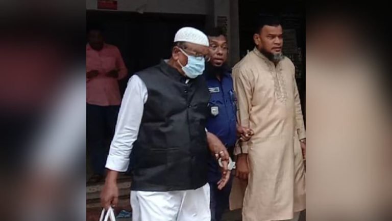 পিরোজপুরে সুপারি চোরাচালান মামলায় কারাগারে ইউপি চেয়ারম্যান