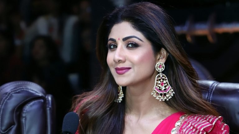 আমাকে বিয়ে করতে অনেক ধনী ব্যক্তিই রাজি ছিলেন : শিল্পা শেঠি