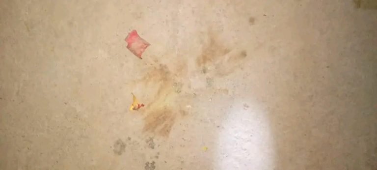 বরিশালে বোমা বিস্ফোরণে আতংকিত গ্রামবাসি
