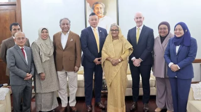 জনগণের স্বার্থে আমি ও রেহানা সব সম্পত্তি ট্রাস্টে দান করেছি: প্রধানমন্ত্রী