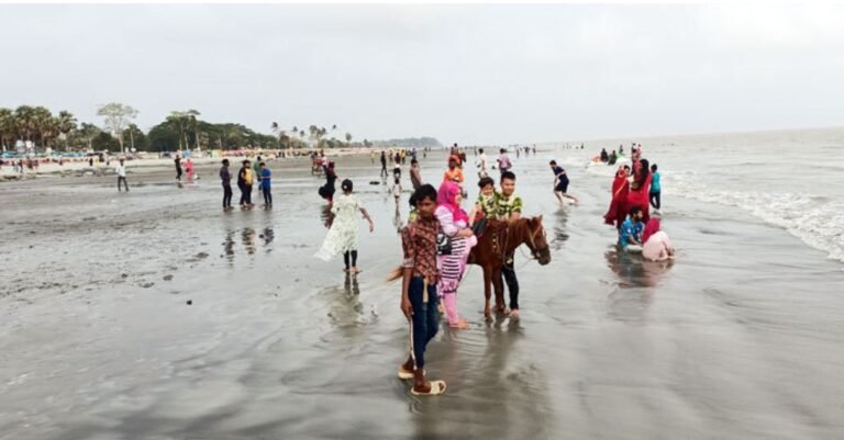কুয়াকাটায় বাতিল হচ্ছে হোটেল-রিসোর্টের অগ্রিম বুকিং