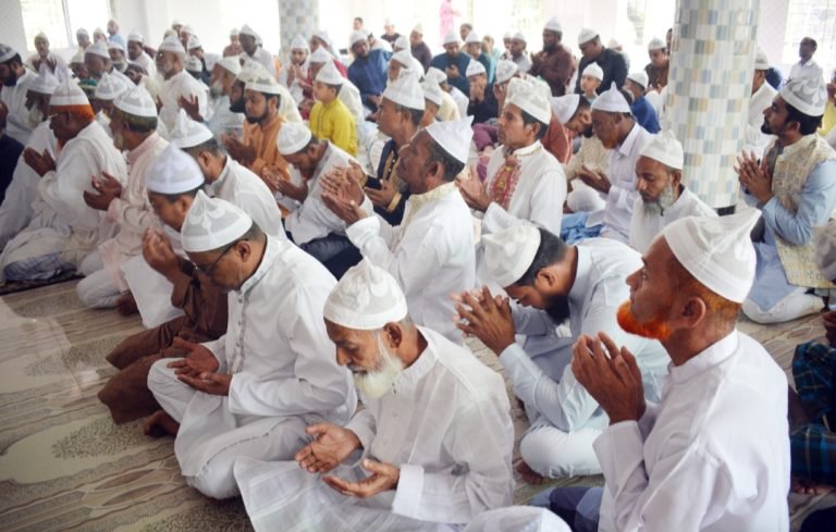 বরিশালে ৫ হাজার পরিবার ঈদুল ফিতর উদযাপন  করছে