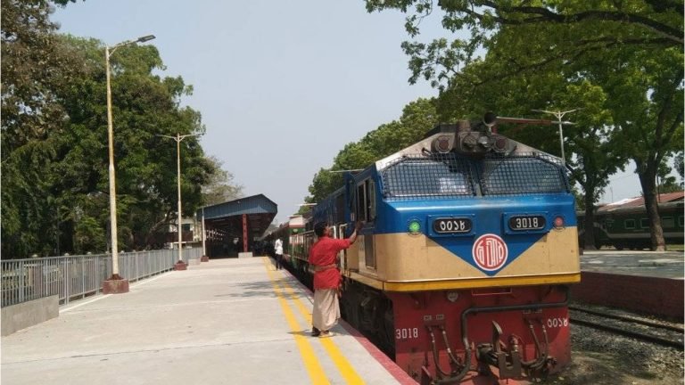 ফিরতি ঈদ যাত্রার অগ্রিম টিকিট বিক্রি শুরু বুধবার