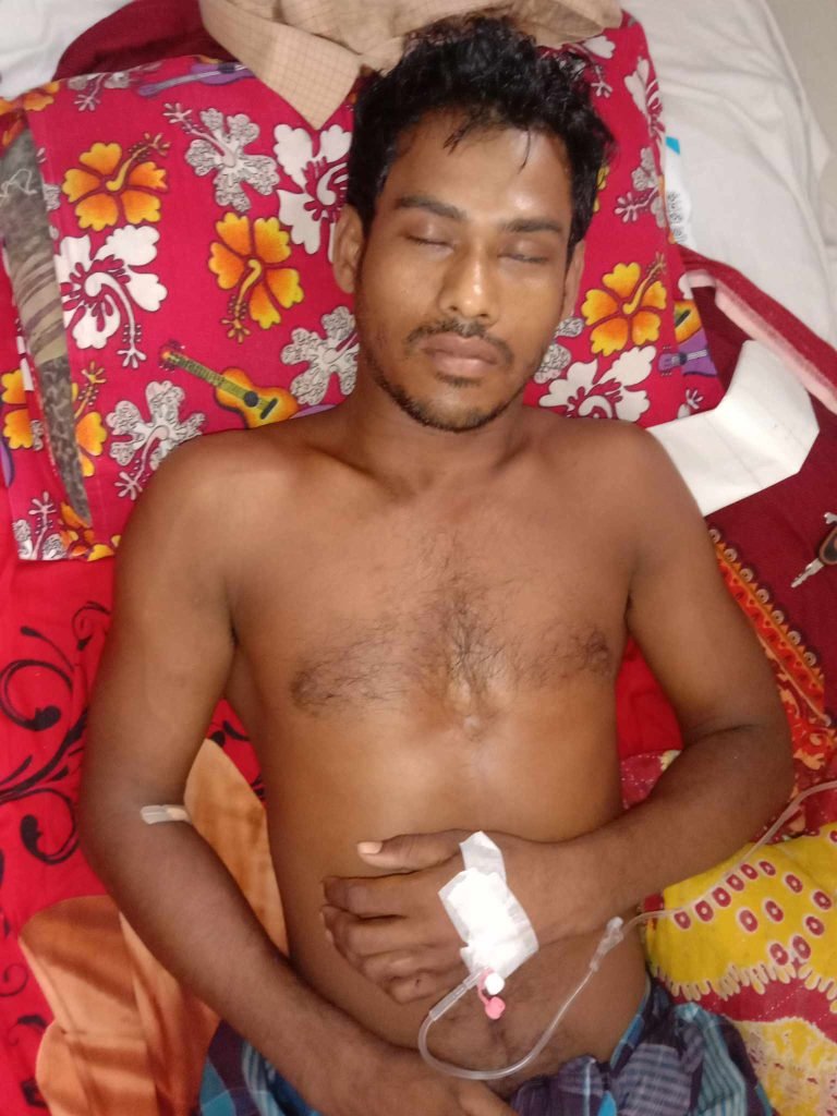 বাকেরগঞ্জে যৌতুকের প্রতিবাদ করায় স্ত্রীসহ ৪ জনকে পিটিয়ে জখম