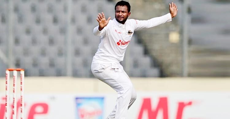 দিনের প্রথম শিকার সাকিবের