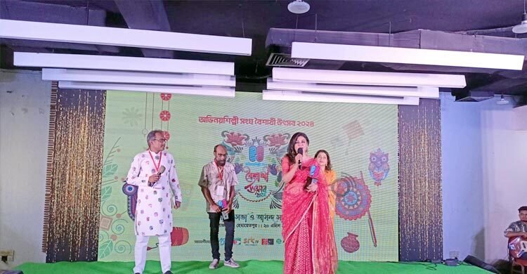 শিল্পী সংঘের সম্মাননা পেলেন রোজিনা-মিমি-জয়া