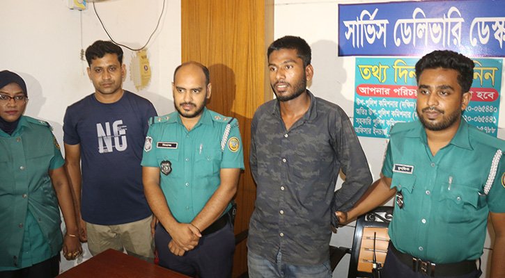 বরিশালে তরুণ-তরুণীদের বিপথগামী করার পাশাপাশি ব্ল্যাকমেইল