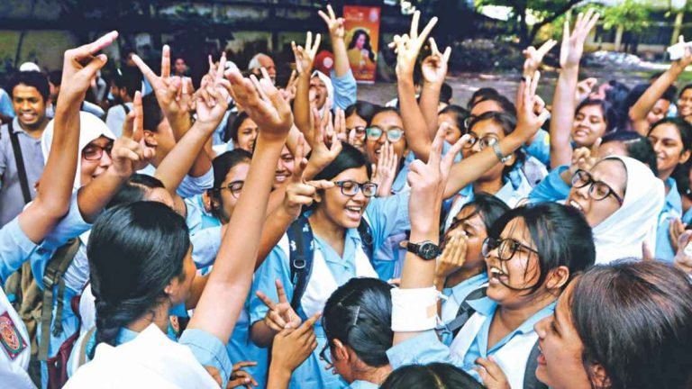 নতুন শিক্ষাক্রমে মূল্যায়ন: ৬৫ শতাংশ লিখিত, ৩৫ কার্যক্রমভিত্তিক