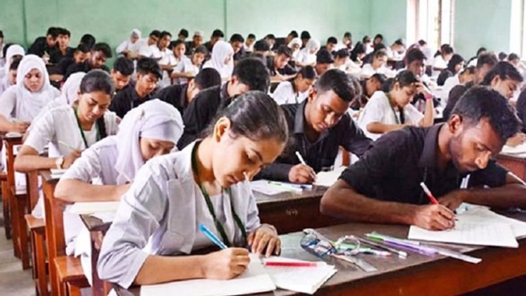 এসএসসির ফল প্রকাশ রোববার, জানবেন যেভাবে