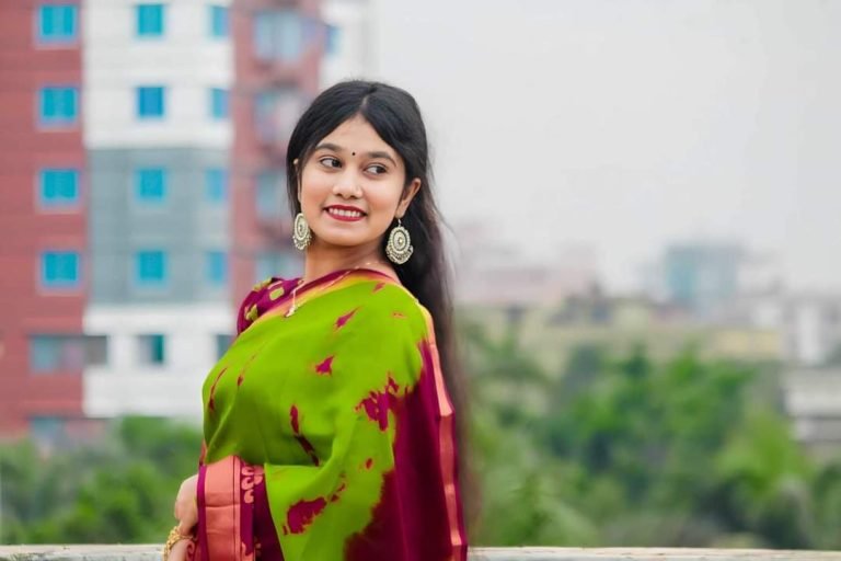 পটুয়াখালীতে ইজিবাইকে ওড়না পেঁচিয়ে এইচএসসি পরীক্ষার্থীর মৃত্যু