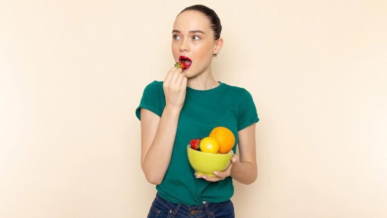 কোন ফল কখন খাবেন, কখন খাবেন না