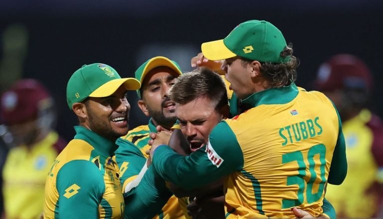 South Africa annihilate Afghanistan, break semifinals jinx