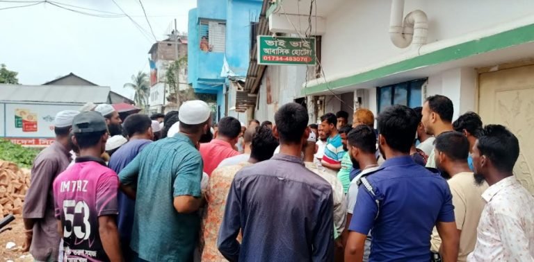 পটুয়াখালীর আবাসিক হোটেলে মিলল সাবেক বন কর্মকর্তার মরদেহ