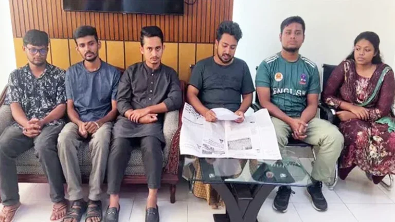 সব কর্মসূচি প্রত্যাহারের ঘোষণা ৬ সমন্বয়কের