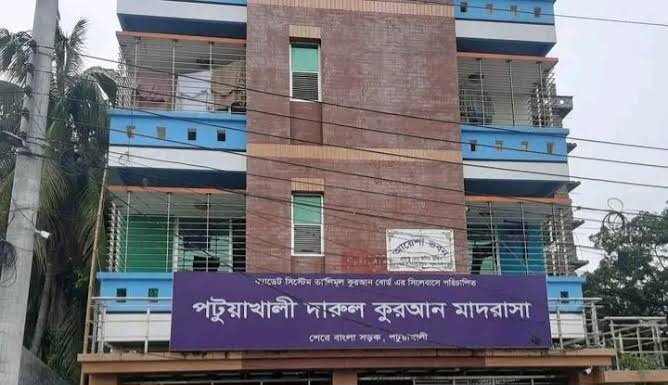 পটুয়াখালীতে ৮ বছরের শিশু শিক্ষার্থীকে বলাৎকার ও মারধরের অভিযোগ