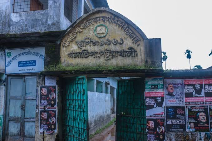 গলাচিপায় ফ্যান ছিঁড়ে শিক্ষার্থী গুরুতর আহত