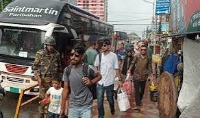 পটুয়াখালী থেকে চলছে ঢাকাগামী বাস