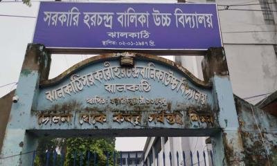 শ্রেণিকক্ষ থেকে শিক্ষার্থীর ঝুলন্ত লাশ উদ্ধার