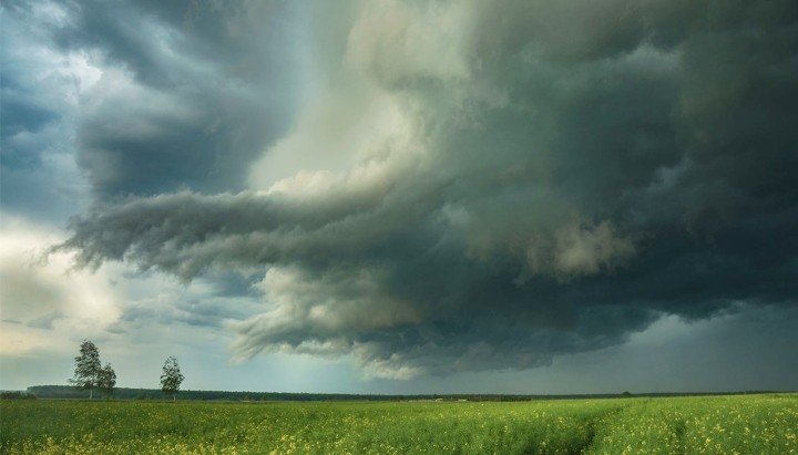 দেশের ৫ অঞ্চলে দুপুরের মধ্যে ঝড়ের পূর্বাভাস