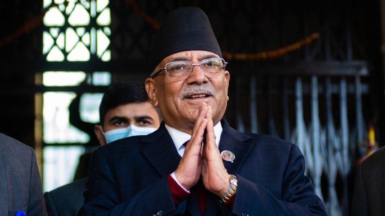 ক্ষমতাচ্যুত হলেন নেপালের প্রধানমন্ত্রী