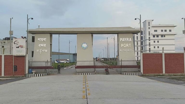 পায়রা বন্দর থেকে একমাসে রাজস্ব আয় অর্ধশত কোটি টাকা