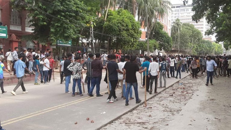 প্রাথমিক বাদে বন্ধ হলো সব স্তরের শিক্ষাপ্রতিষ্ঠান