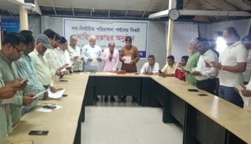 পটুয়াখালী চেম্বার অব কমার্সের নতুন কমিটির শপথ গ্রহন অনুষ্ঠিত