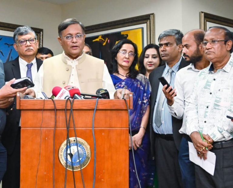 দুর্নীতি নিয়ে বিএনপির বক্তৃতাই বড় কৌতুক : পররাষ্ট্রমন্ত্রী