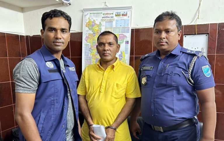 কোটি টাকা আত্মসাত ঢাকা থেকে বরিশালের ইটভাটার মালিক গ্রেপ্তার