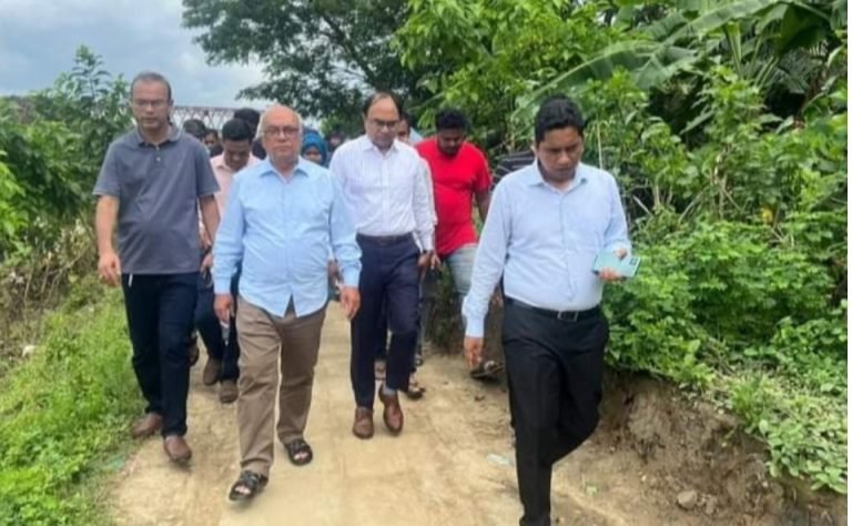ক্ষতিগ্রস্ত ঘর-বাড়ি পুনঃসংস্কার করবে সরকার: ফারুক-ই-আজম