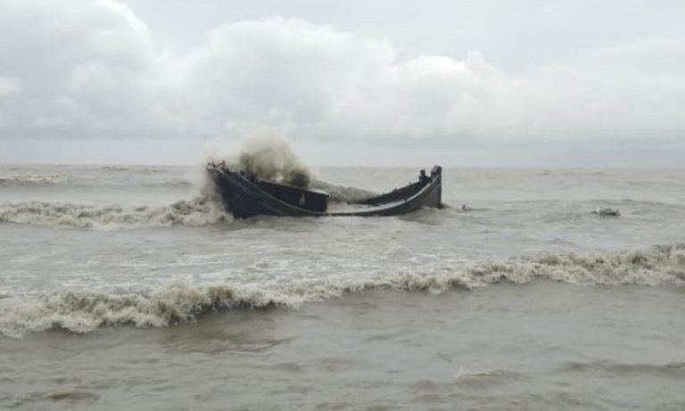 নদীবন্দর সমূহে ১ নম্বর সতর্ক সংকেত জারি