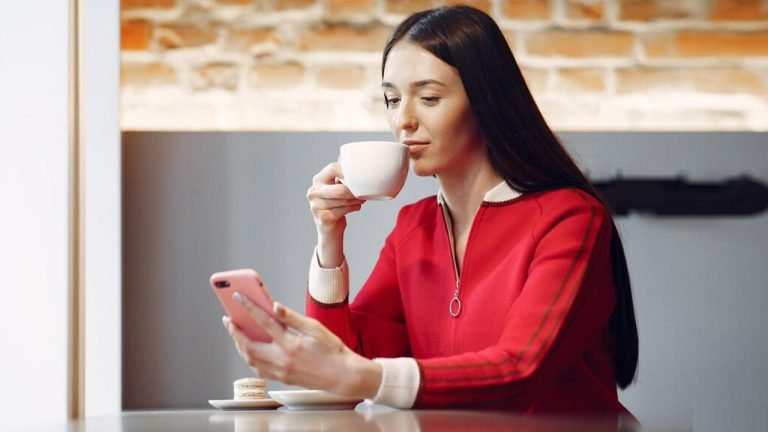 ফ্যাটি লিভার থেকে বাঁচতে যেসব খাবার খাবেন