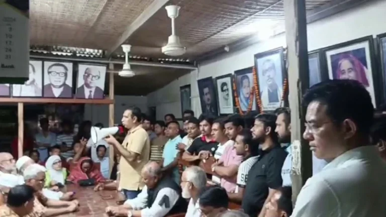 সেনাবাহিনীকে প্রতিপক্ষ না ভাবার অনুরোধ গোপালগঞ্জ আ. লীগের