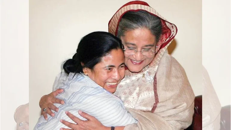 ‘হাসিনার মতো ভুল মমতা করেননি’