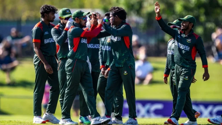 অস্ট্রেলিয়ায় ফাইনালে হারলেন আফিফ-তানজিদরা