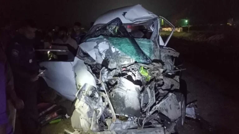 ট্রাক-প্রাইভেটকার সংঘর্ষে একই পরিবারের ৪ জন নিহত