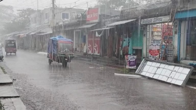 ২৪ ঘণ্টায় পটুয়াখালীতে ৮৩ মিলিমিটার বৃষ্টিপাত