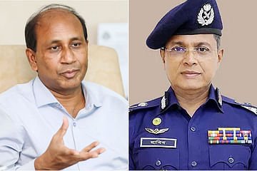 পুলিশের চাকরি থেকে অবসর দেওয়া হলো মনিরুল ও হাবিবুরকে 