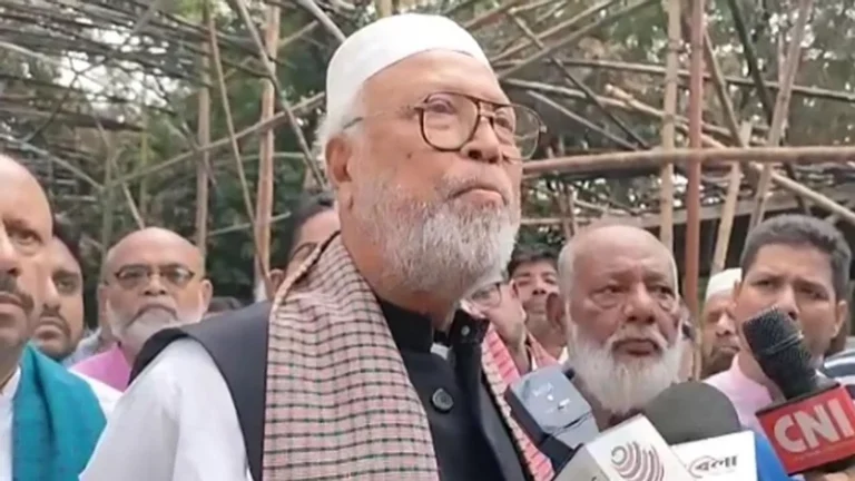 ৩২ নম্বরের বাড়ি পুড়তে দেখার আগে মরণ হলে ভালো হতো: কাদের সিদ্দিকী