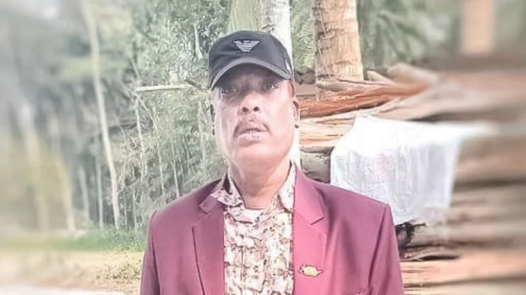 ঝালকাঠিতে এক ব্যক্তিকে কুপিয়ে হত্যা