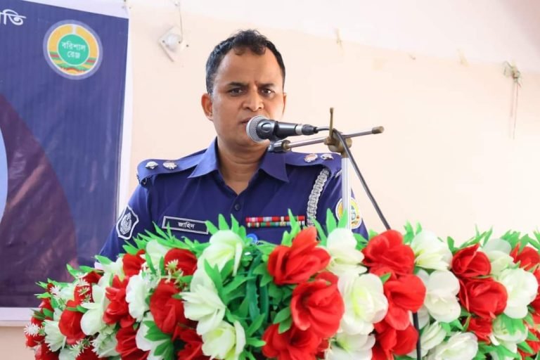 পটুয়াখালী জেলায় যোগদান করলো পুলিশ সুপার মোঃ আনোয়ার জাহিদ