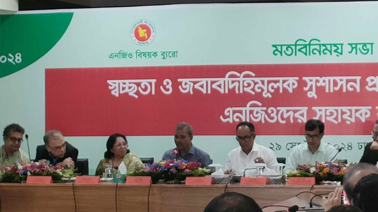 অচিরেই সাইবার আইন সংস্কারের উদ্যোগ নেওয়া হবে : আসিফ নজরুল