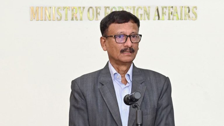 ভারত চাইলে শেখ হাসিনাকে ফেরত দিতে পারে : পররাষ্ট্র উপদেষ্টা