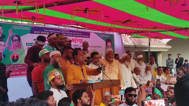 ‘বিএনপি ভোট দেওয়ার অধিকার দিলেও আ.লীগ কেড়ে নিয়েছে’ : এবিএম মোশাররফ হোসেন