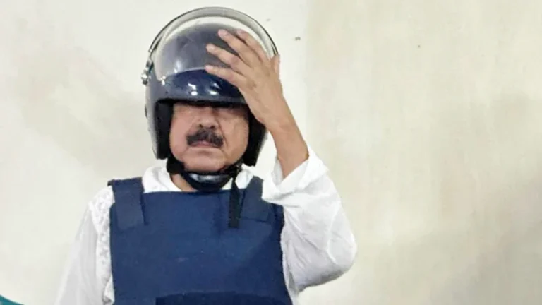 হত্যা মামলায় সাবেক নৌ-পরিবহন মন্ত্রী শাজাহান খানের ৭ দিনের রিমান্ড