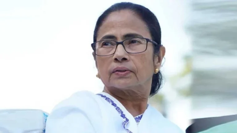 আমি পদত্যাগ করতে রাজি আছি: মমতা