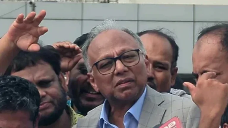 কাল আত্মসমর্পণ করবেন সাংবাদিক মাহমুদুর রহমান, যেতে হবে কারাগারে