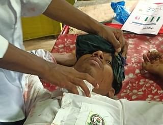 মির্জাগঞ্জে শ্রেণিকক্ষের বৈদ্যুতিক পাখা খুলে পড়ে দুই শিক্ষার্থী আহত