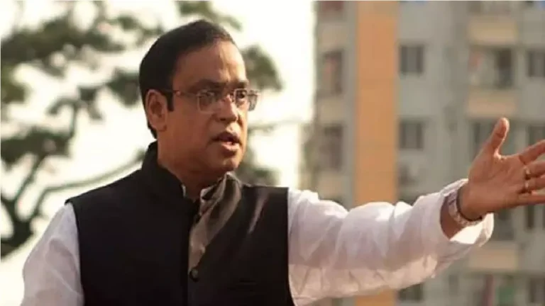 রিমান্ডে থাকা অবস্থায় অসুস্থ, হাসপাতালে হাজী সেলিম