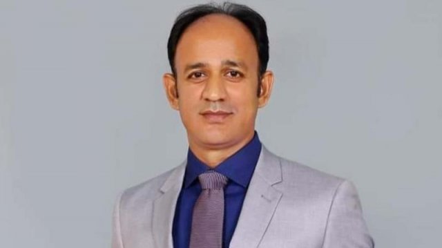 আদালতে ব্যারিস্টার সুমনের ১০ দিনের রিমান্ড চায় পুলিশ